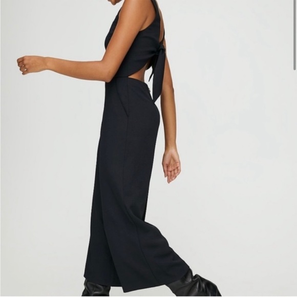 SOLD / Aritzia wilfred ecoulement tie waist long sleeve open back black jumpsuit - Picture 9 of 10